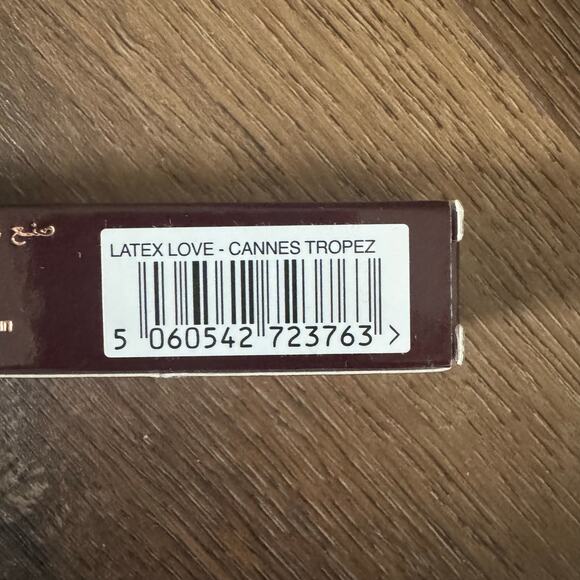 Charlotte Tilbury Latex Love Long-Lasting Lip Gloss in Cannes Tropez - Picture 6 of 6